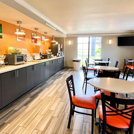 Quality Inn Harlingen Exterior foto
