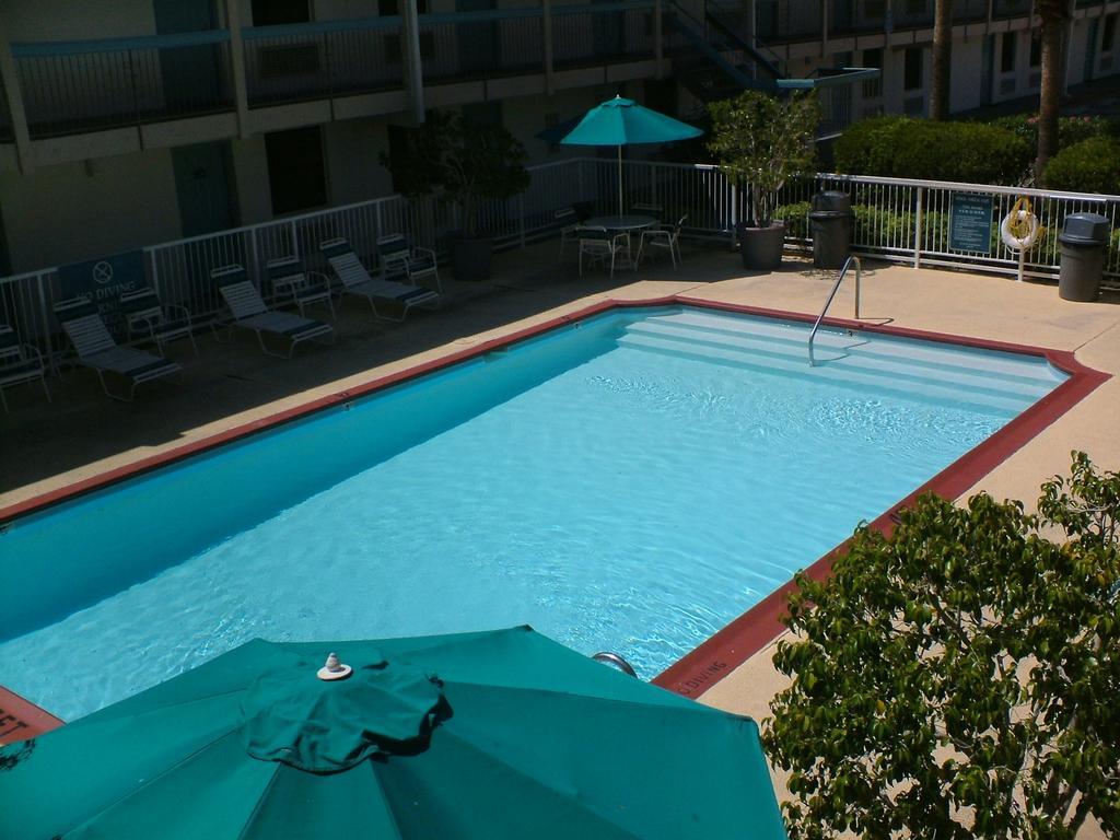Quality Inn Harlingen Exterior foto