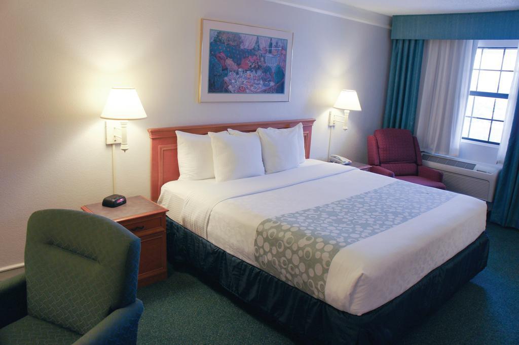 Quality Inn Harlingen Exterior foto